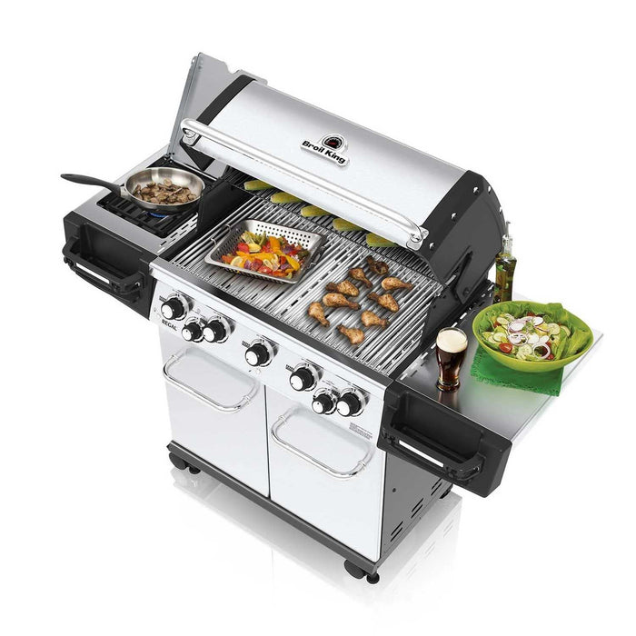 Broil King Regal S 590 Pro Gas Grill BK95834