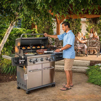 Broil King Regal S 590 Pro Gas Grill BK95834